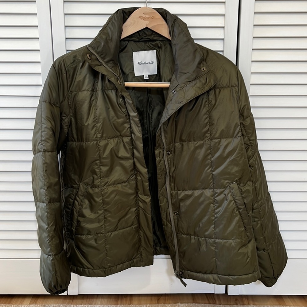 Madewell packable puffer jacket olive green